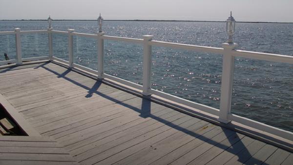 Anchored Fence