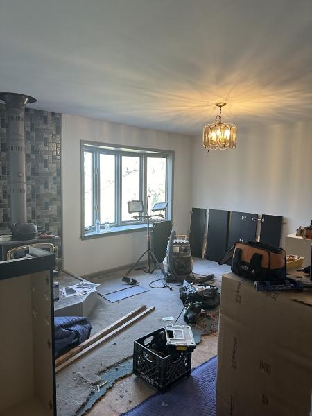 Universal Wall Builders