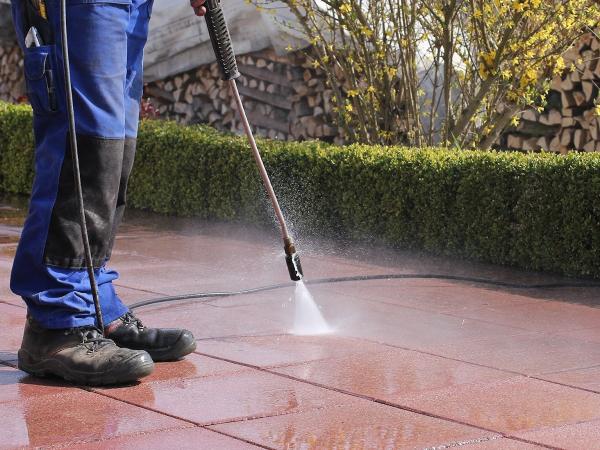 Rolling Thunder Window Cleaning and Pressure Washing