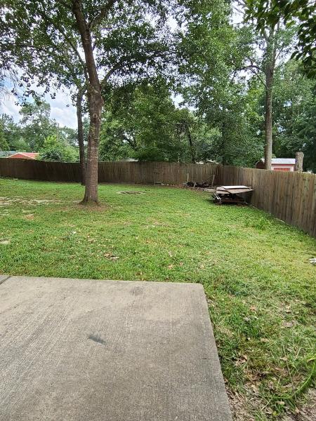 A Cut Above Lawns and Landscaping