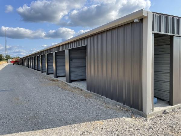 Lincoln Parkway Mini Storage