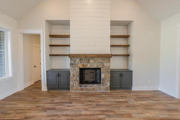 Lee Travis Homes