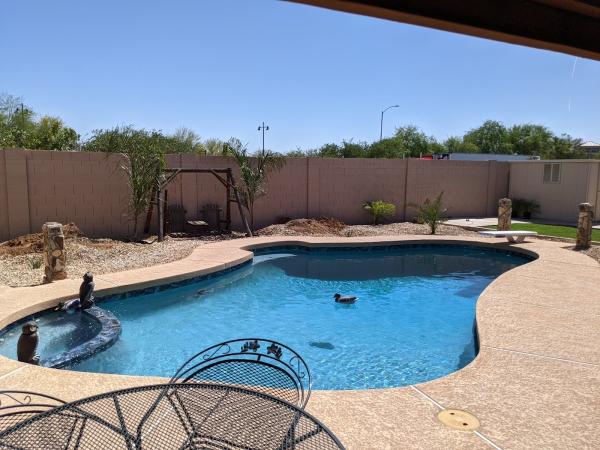 Desert Diamond Pools LLC