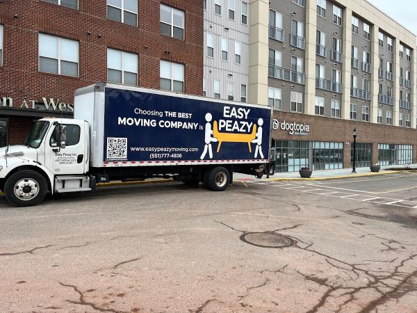 Easy Peazy Moving