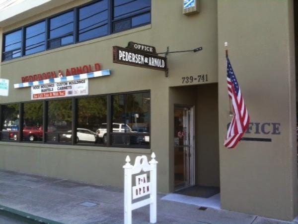 Pedersen & Arnold Mouldings & Custom Cabinets