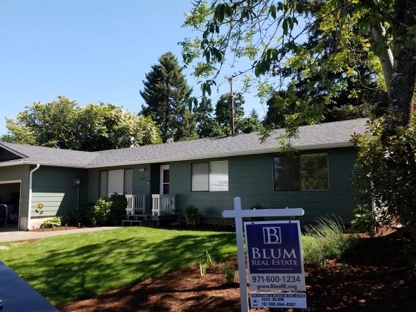 1st-Rate Roof Care and Maintenance