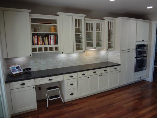 CR Cabinetry and Mill Work