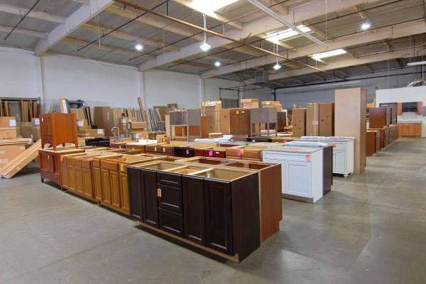 Cabinet Factories Outlet