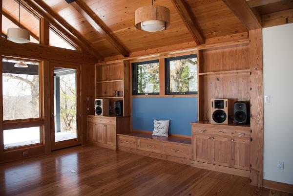 Bad Axe Log Homes & Supply