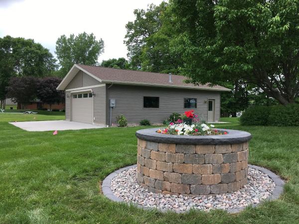 Central Minnesota Landscape and Design