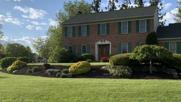 Red Rose Landscaping Llc