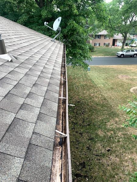 Gopher Gutter Cleaning