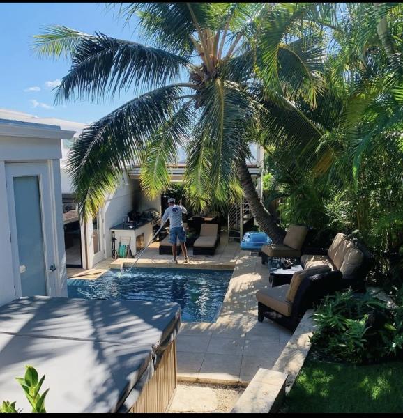 Hunakai Pool Service LLC