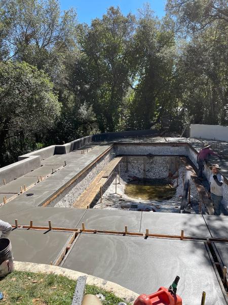 M C Construction & Concrete