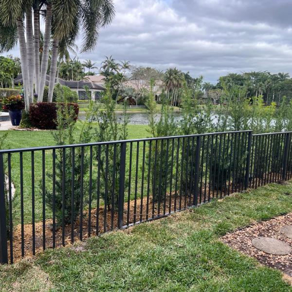 Exclusive Custom Fence and Repairs