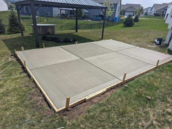 Decks By Mike LLC