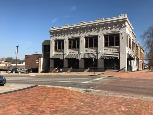 Kansas Commercial Real Estate Services