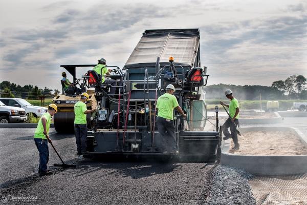 Lyons & Hohl Paving