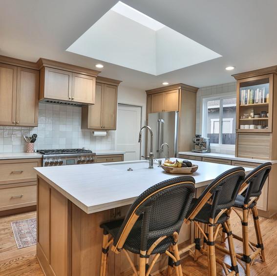D. R. Domenichini Construction