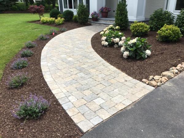 B&M Landscaping