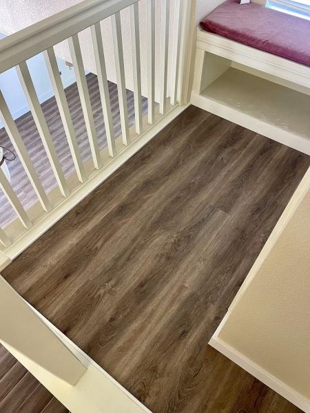 Deluxe Flooring