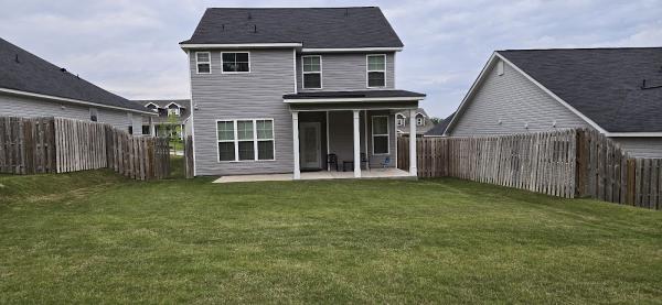 Nature Grows Lawn Care