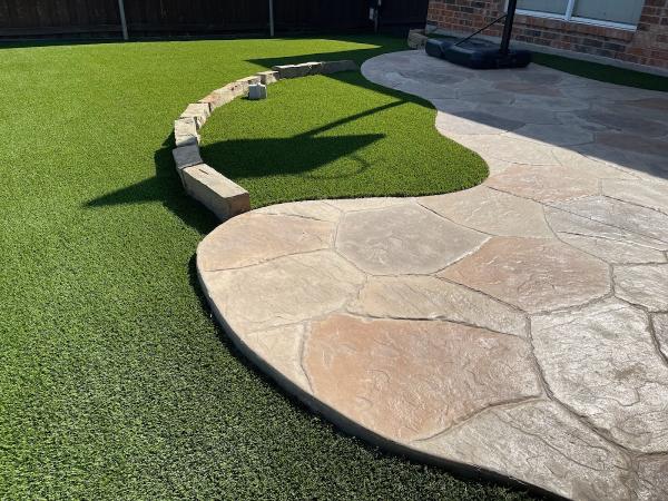 TX Pavers and Turf