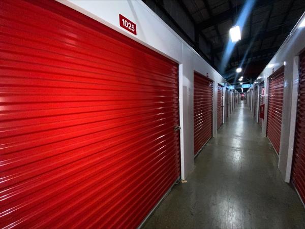 Moove In Self Storage