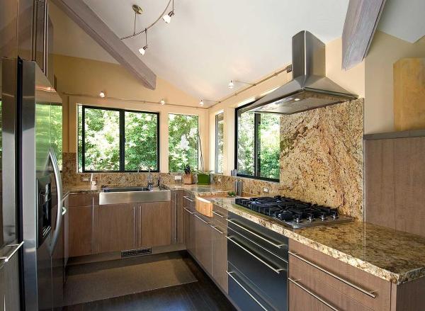 Creative Homeworks Custom Building & Remodeling