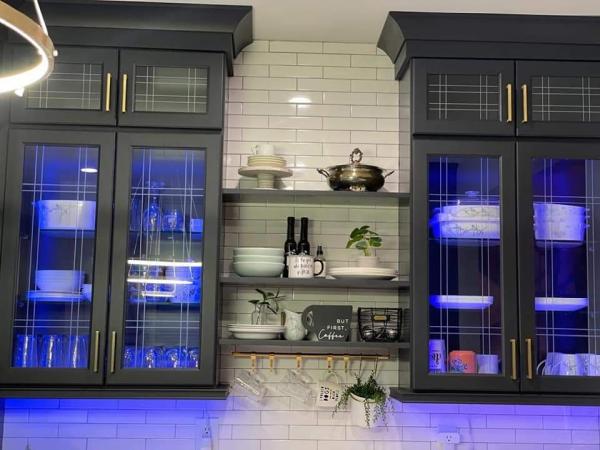 Custom Cabinets Closets & Countertops