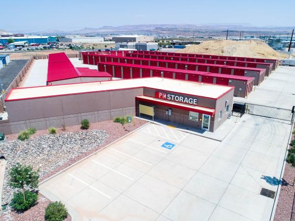 PM Storage & RV Parking