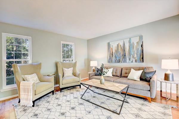 Stellar Staging & Design