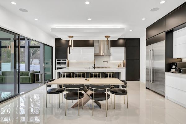 Natural Decor McLean