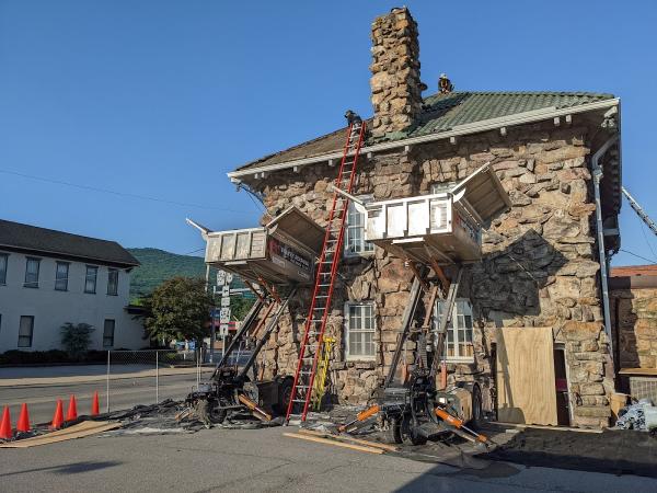 Equity Roofing LLC