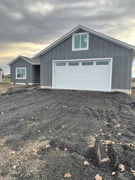 R & M Painting and Pressure Wash LLC