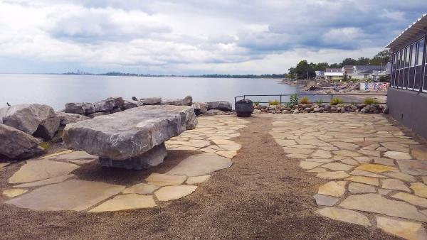 Rich-e-Landscaping
