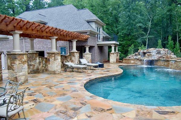 Terranova Landscapes & Designs Inc.