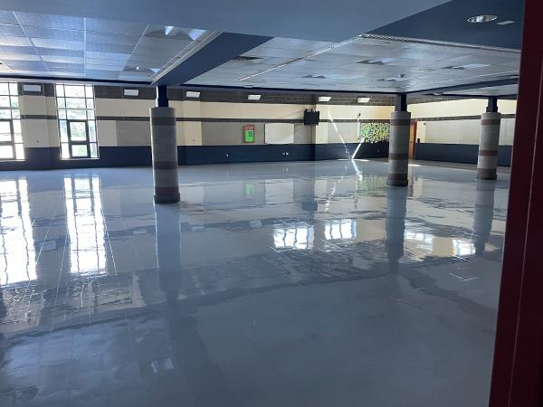 S & R Carpet & Floors