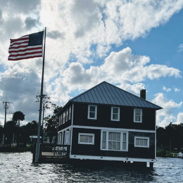 Custom Built Docks Inc.