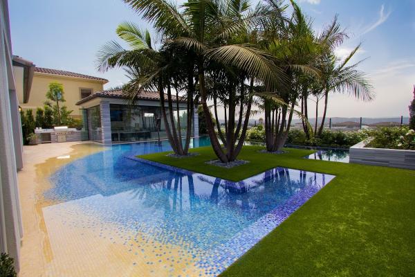 Splash Pools & Construction