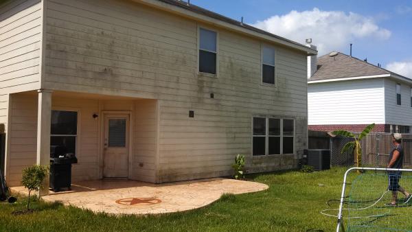 McDaddy's Pressure Washing & Carpet Cleaning
