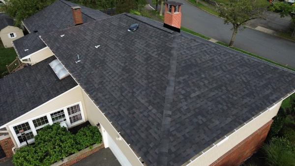 Lightning Construction- Roofing Company