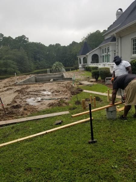 Roberson's Concrete Finishing