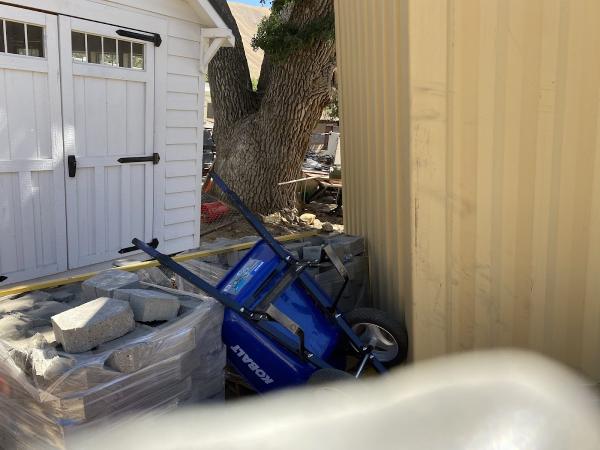 Esparza's Containers