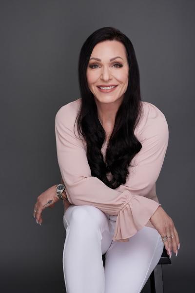 Lisa Marie Sanders