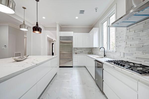 Evita Cabinets