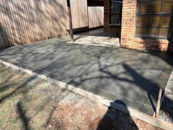 Richard's Custom Concrete L.l.c.
