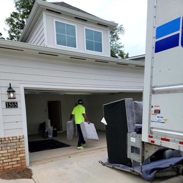 Grab and Go Movers