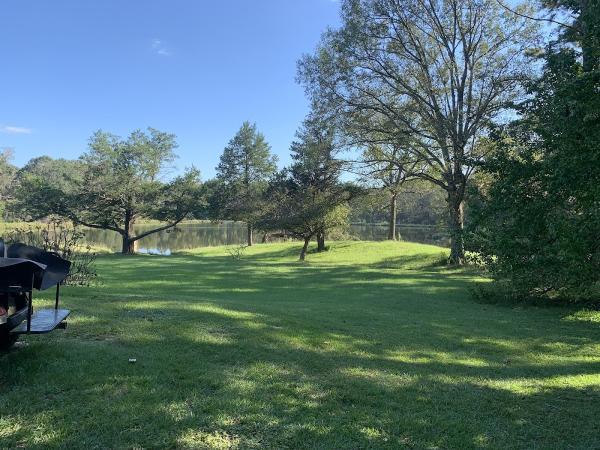 Green Escapes Lawn and Contracting Services LLC