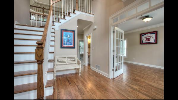 KTW Hardwood Floor Refinishing & Installation